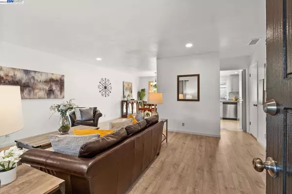 Newark, CA 94560,6244 Cedar Blvd