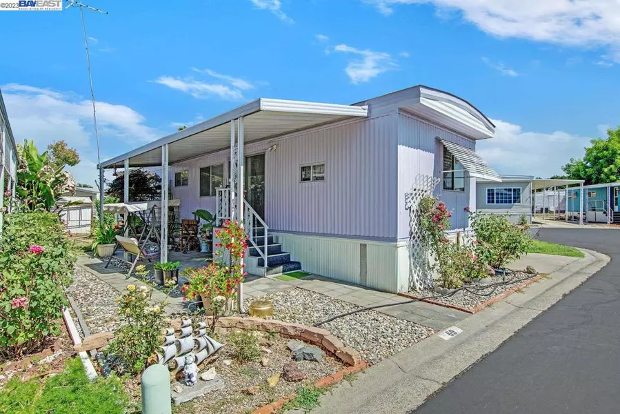 5040 JACKSON ST, North Highlands, CA 95660