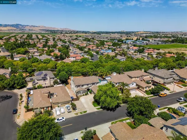 Brentwood, CA 94513,1833 Tanglewood Lane