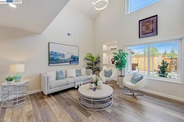 San Ramon, CA 94583,10034 Foxboro Cir