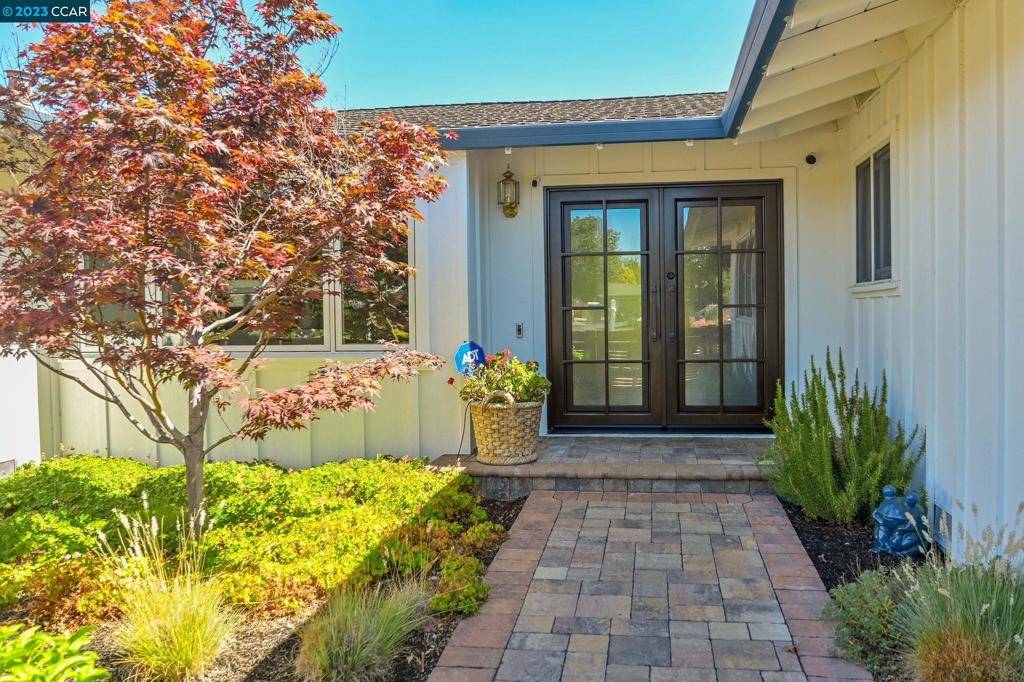 Danville, CA 94526,294 Paraiso Dr