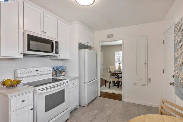 San Lorenzo, CA 94580,16160 Channel St