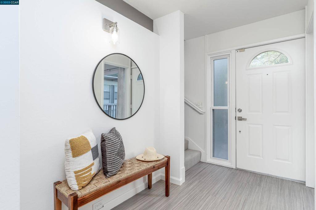 Moraga, CA 94556,2121 Donald Dr #12