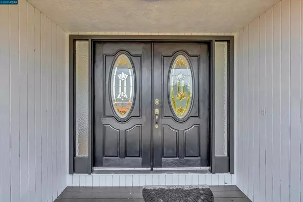 San Leandro, CA 94577,1348 Scenicview Dr