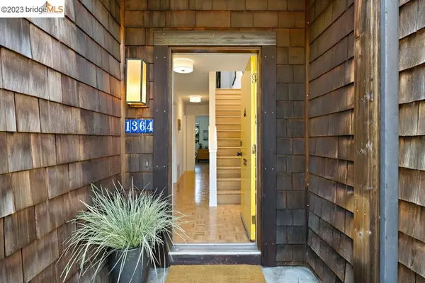 Berkeley, CA 94709,1364 Henry St