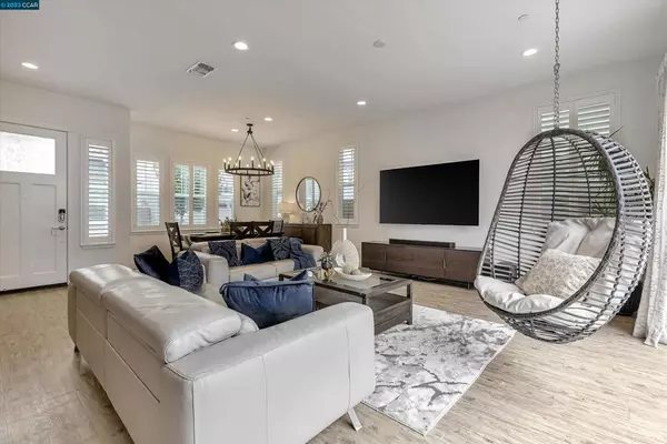 Newark, CA 94560,8416 Bluetide Way