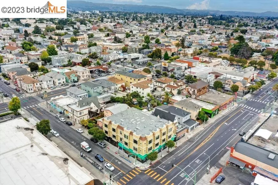 400 E 12th Street, Oakland, CA 94606