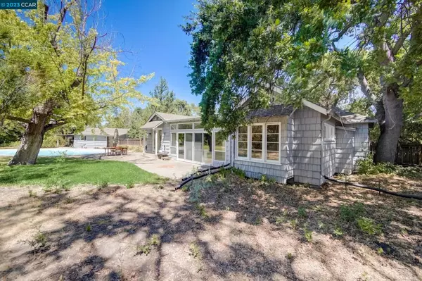 Walnut Creek, CA 94597,1409 Walden Rd