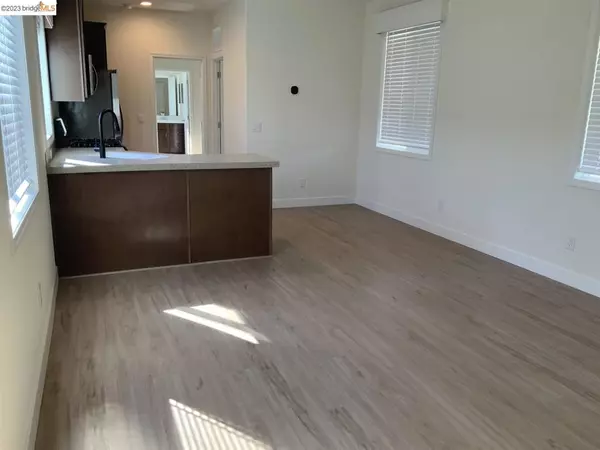 Pittsburg, CA 94565,65 Pali Way