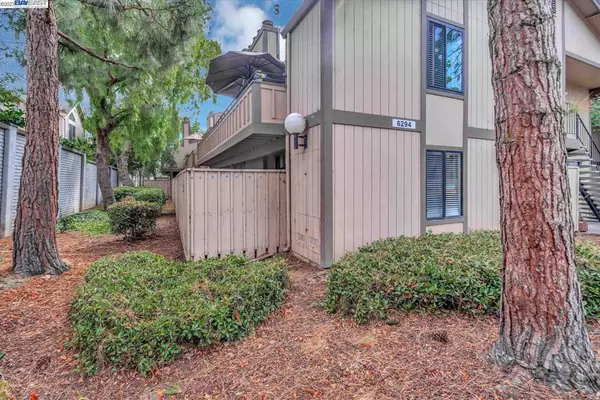 Newark, CA 94560,6294 Joaquin Murieta Ave #F