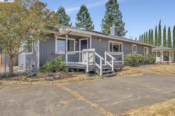 Valley Springs, CA 95252,2956 Mcclintock Ct