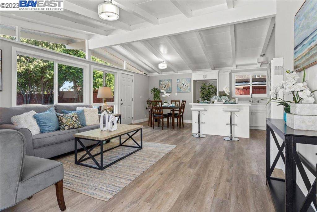 Hayward, CA 94544,27608 Sebastian Way