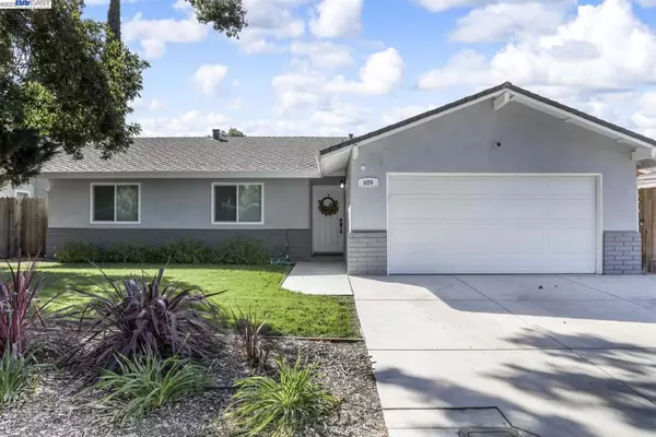 Modesto, CA 95354,609 Monitor Ct