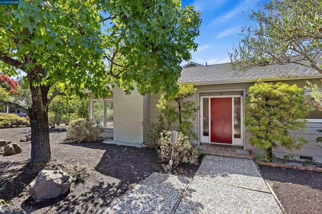 Orinda, CA 94563,58 Orchard Rd