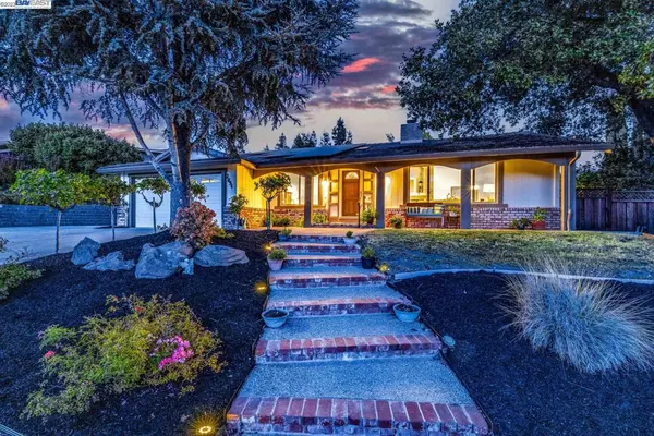 2454 Pyramid St, Livermore, CA 94550