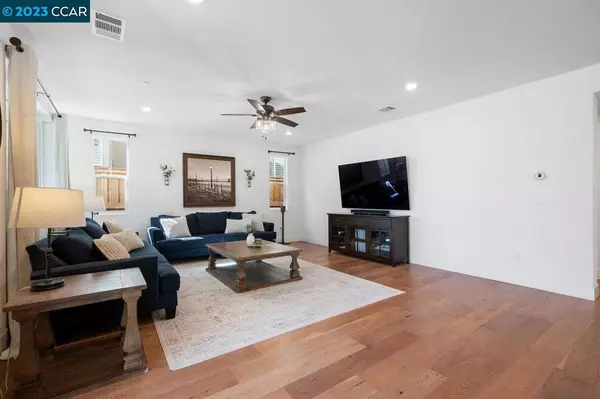 Tracy, CA 95377,3054 Prospect Dr