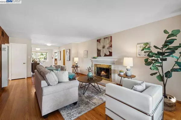 El Cerrito, CA 94530,7025 Gladys Ave.