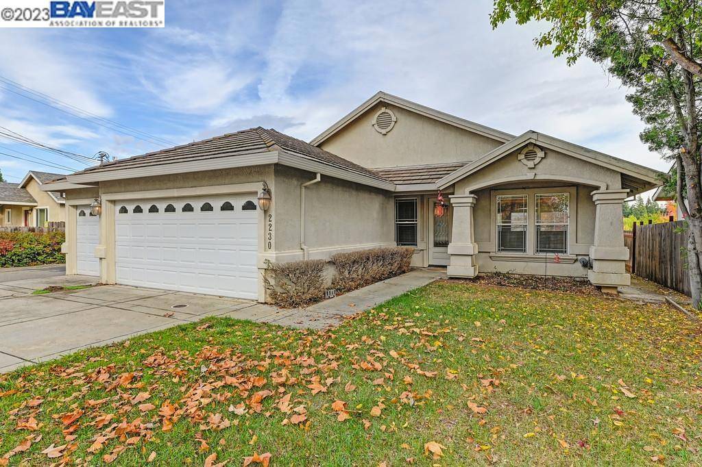 2230 Gunn Rd, Carmichael, CA 95608