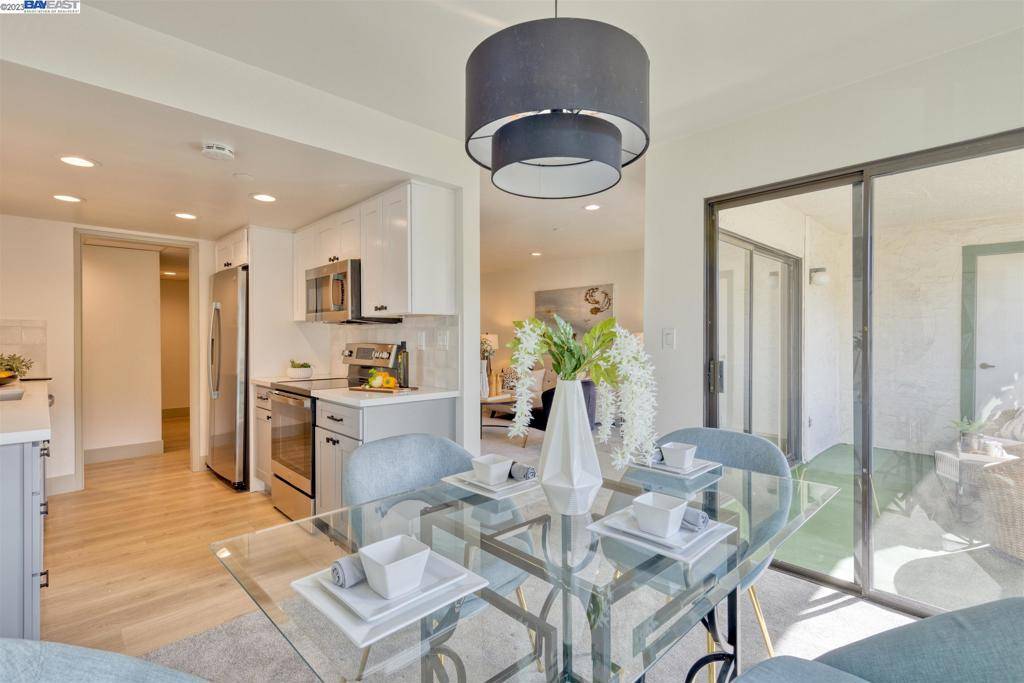 Los Altos, CA 94022,26 4th #10