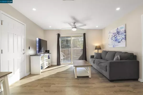 Pittsburg, CA 94565,2227 Lakeview Cir