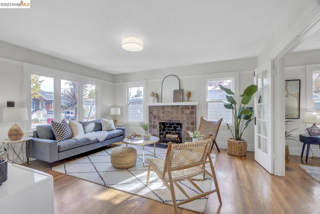 Berkeley, CA 94703,2540 California Street