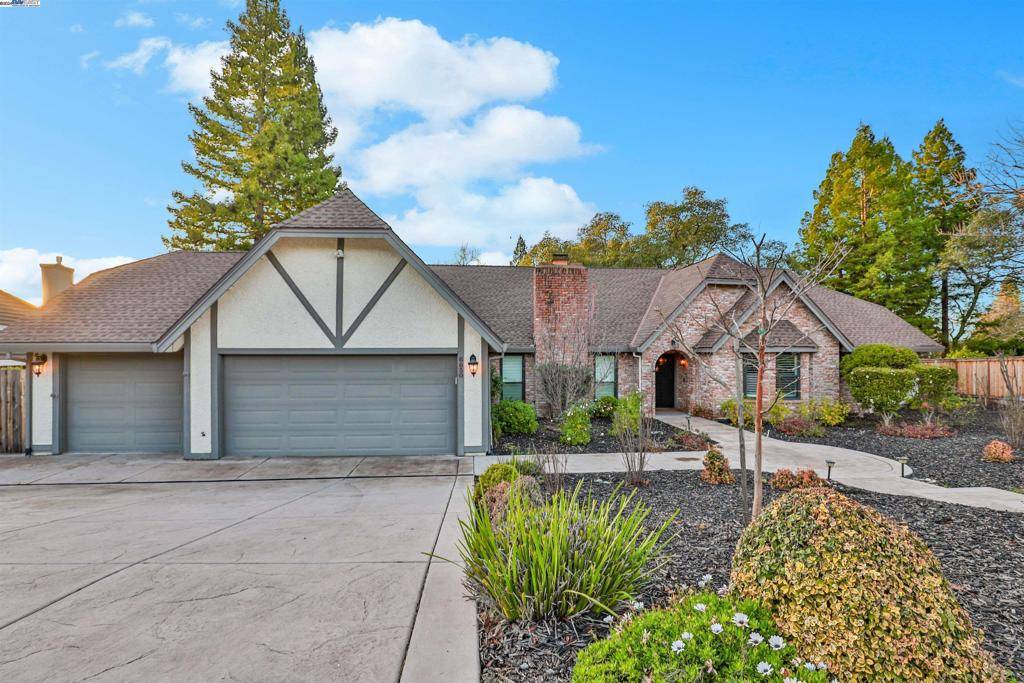 6830 Boardwalk Dr, Granite Bay, CA 95746