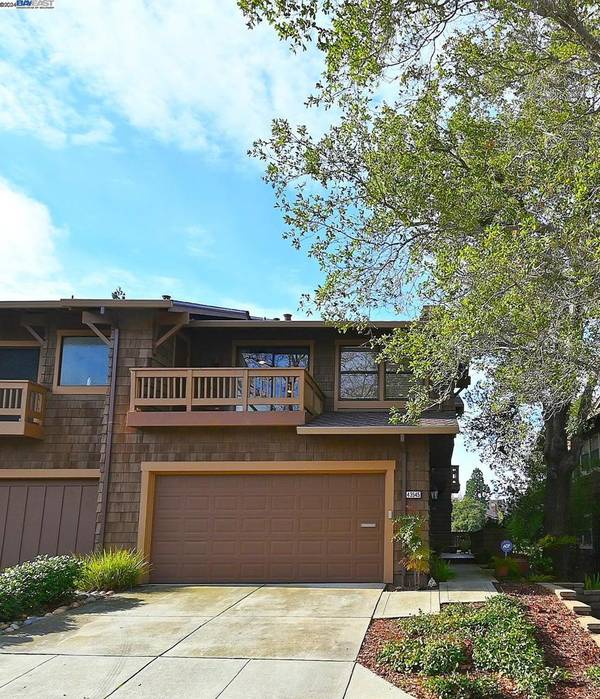 Fremont, CA 94539,43545 Ocaso Corte