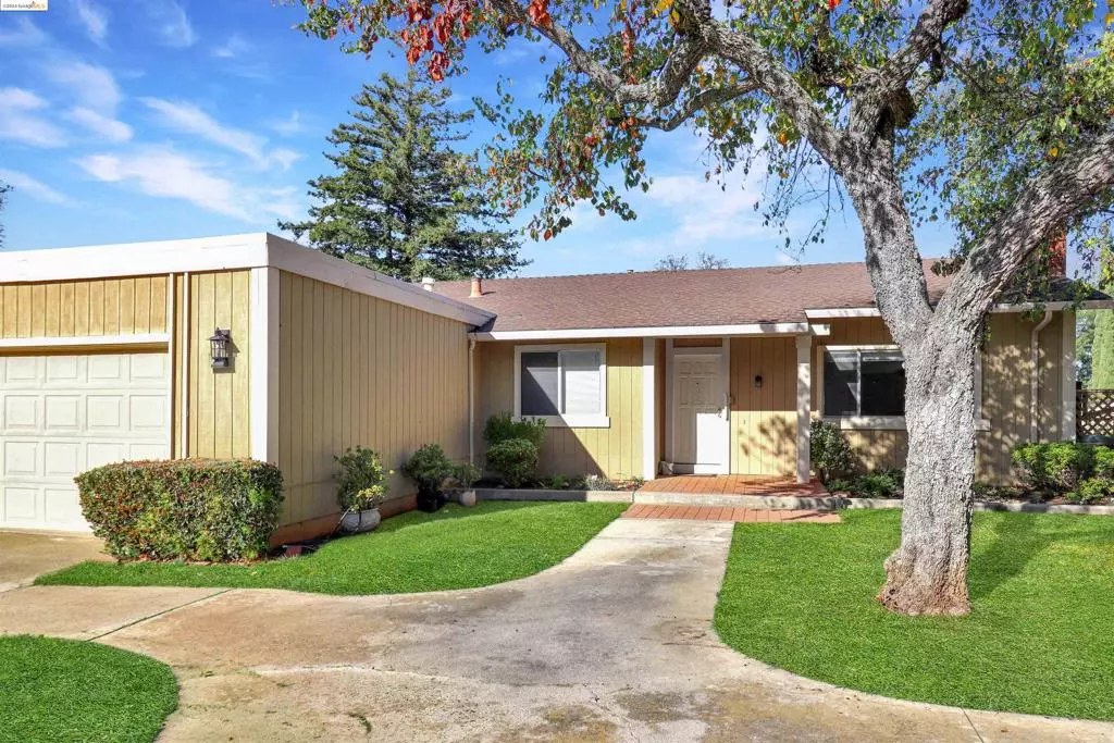 Clayton, CA 94517,595 Mt Dell Dr