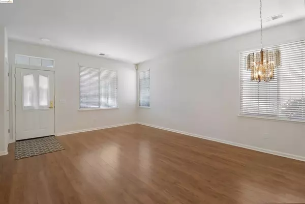 Brentwood, CA 94513,386 Grenadier Way