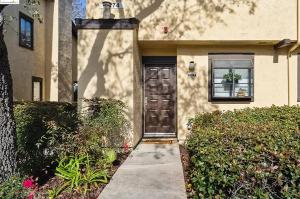 Newark, CA 94560,6274 Joaquin Murieta Ave #A