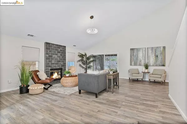 Modesto, CA 95350,429 Redford Ln