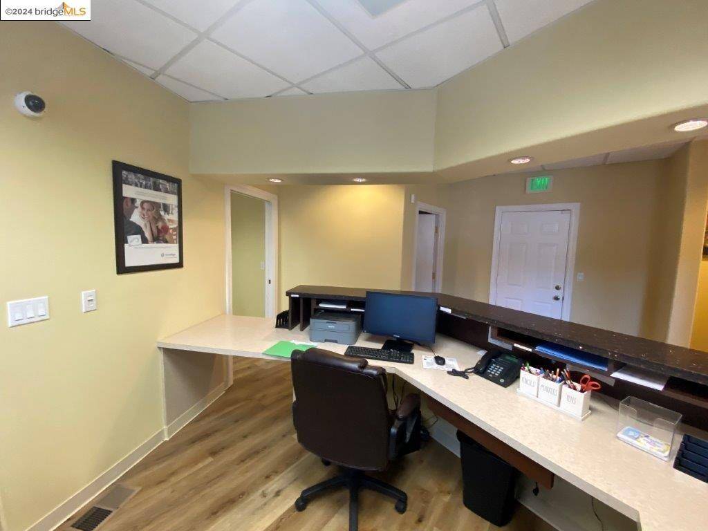 Martinez, CA 94553,735 alhambra