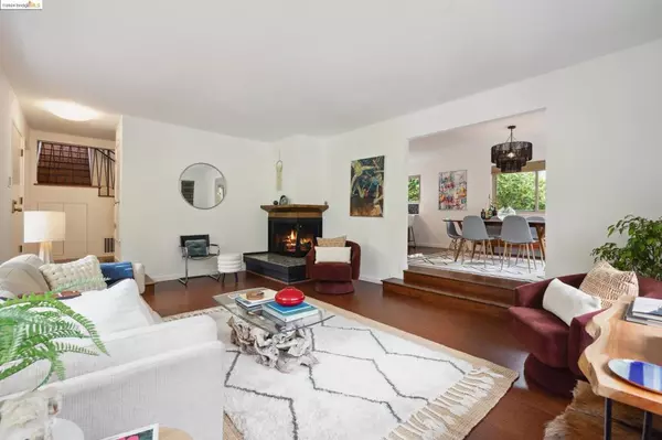 Oakland, CA 94611,6718 Pinehaven Rd