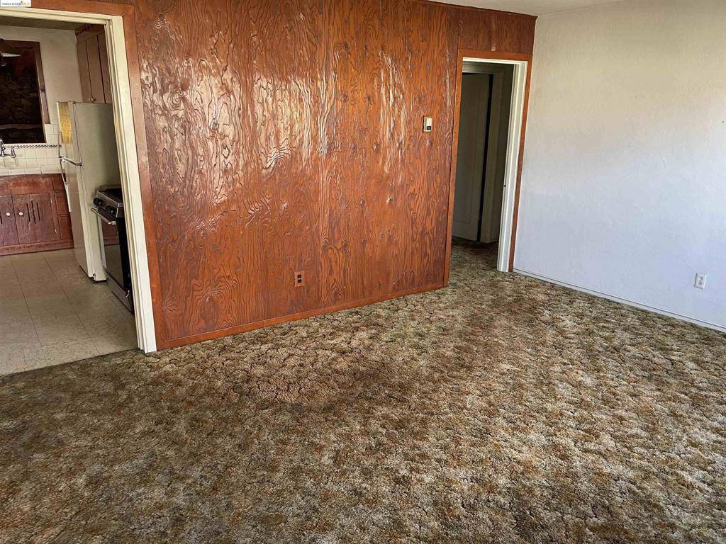 Antioch, CA 94509,529 W Madill St