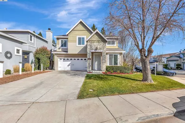 713 Nacomis Ct, Tracy, CA 95304