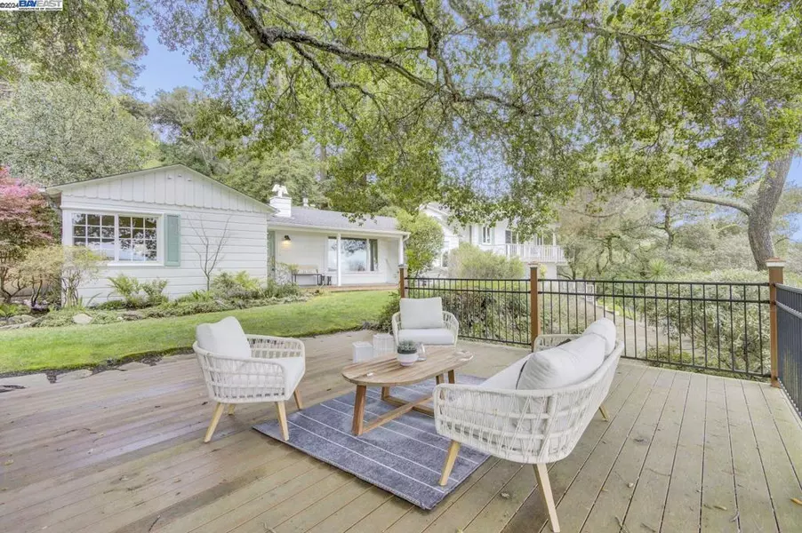 225 El Toyonal, Orinda, CA 94563