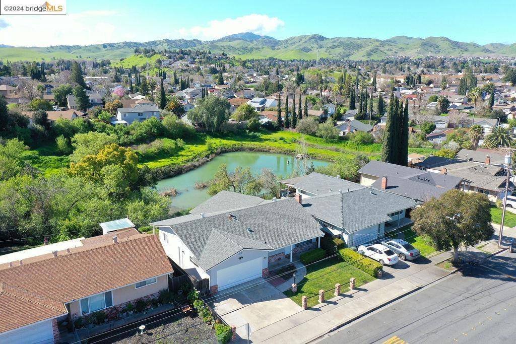 Antioch, CA 94509,709 Putnam St