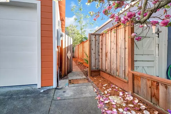 El Cerrito, CA 94530,920 Everett St