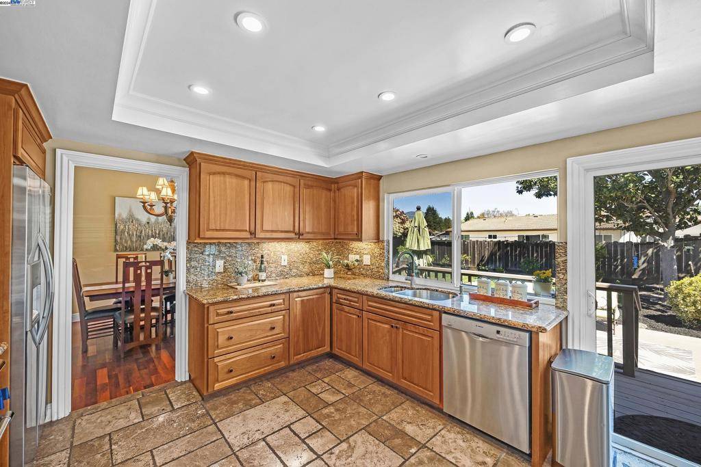 Danville, CA 94526,197 Franciscan Dr
