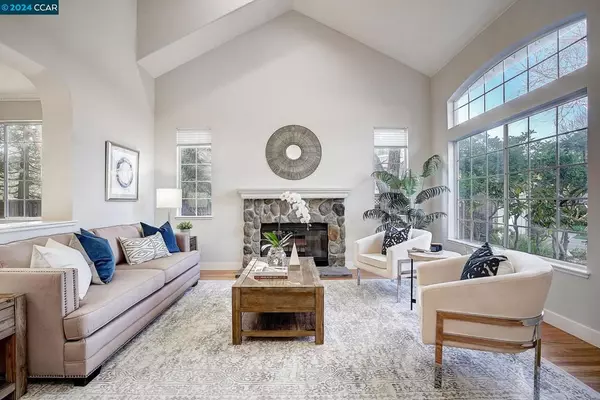Moraga, CA 94556,7 Windeler Ct