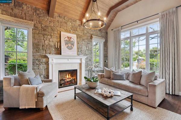 Lafayette, CA 94549,56 Hidden Oaks Dr