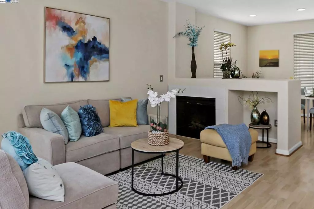 Union City, CA 94587,4174 Glenwood Ter #1