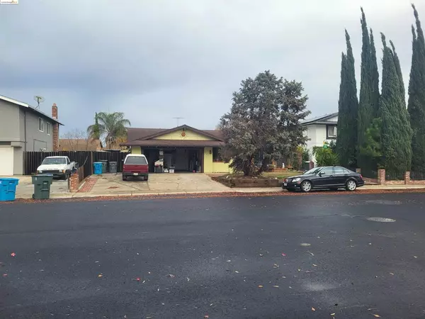 1165 Johnson Ave, Marysville, CA 95901-3517