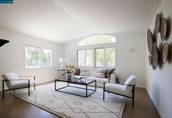 Moraga, CA 94556,221 Rheem Blvd
