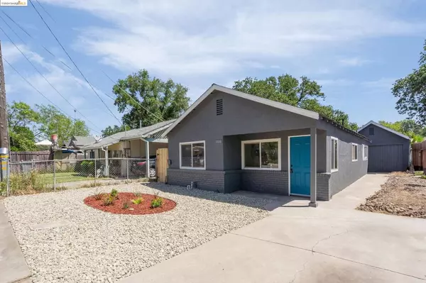 Sacramento, CA 95815,3038 Clay St