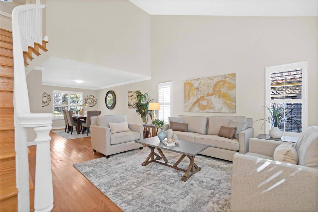Hayward, CA 94542,3616 Skyline Dr