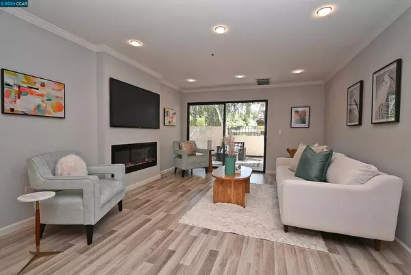 Walnut Creek, CA 94595,1213 S Villa Way