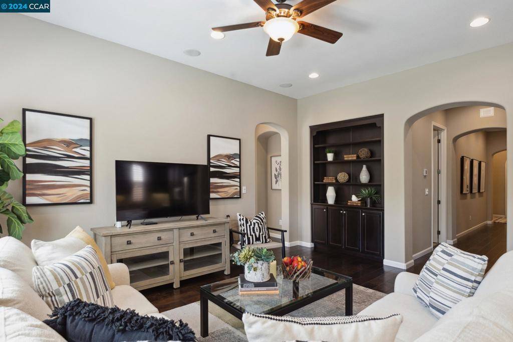 Danville, CA 94506,5122 Bengali St
