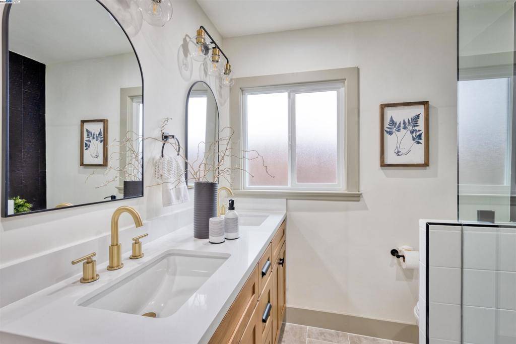 Kensington, CA 94707,47 Anson Way
