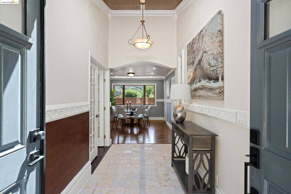 El Sobrante, CA 94803-3513,21 Archery Court